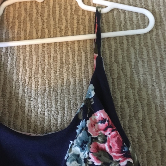 Navy blue dress with pink and blue flowers,Woman’s - Picture 4 of 4